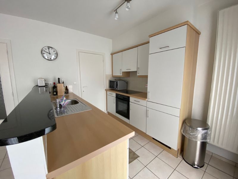 Ruim duplexappartement met 3 slaapkamers foto 2