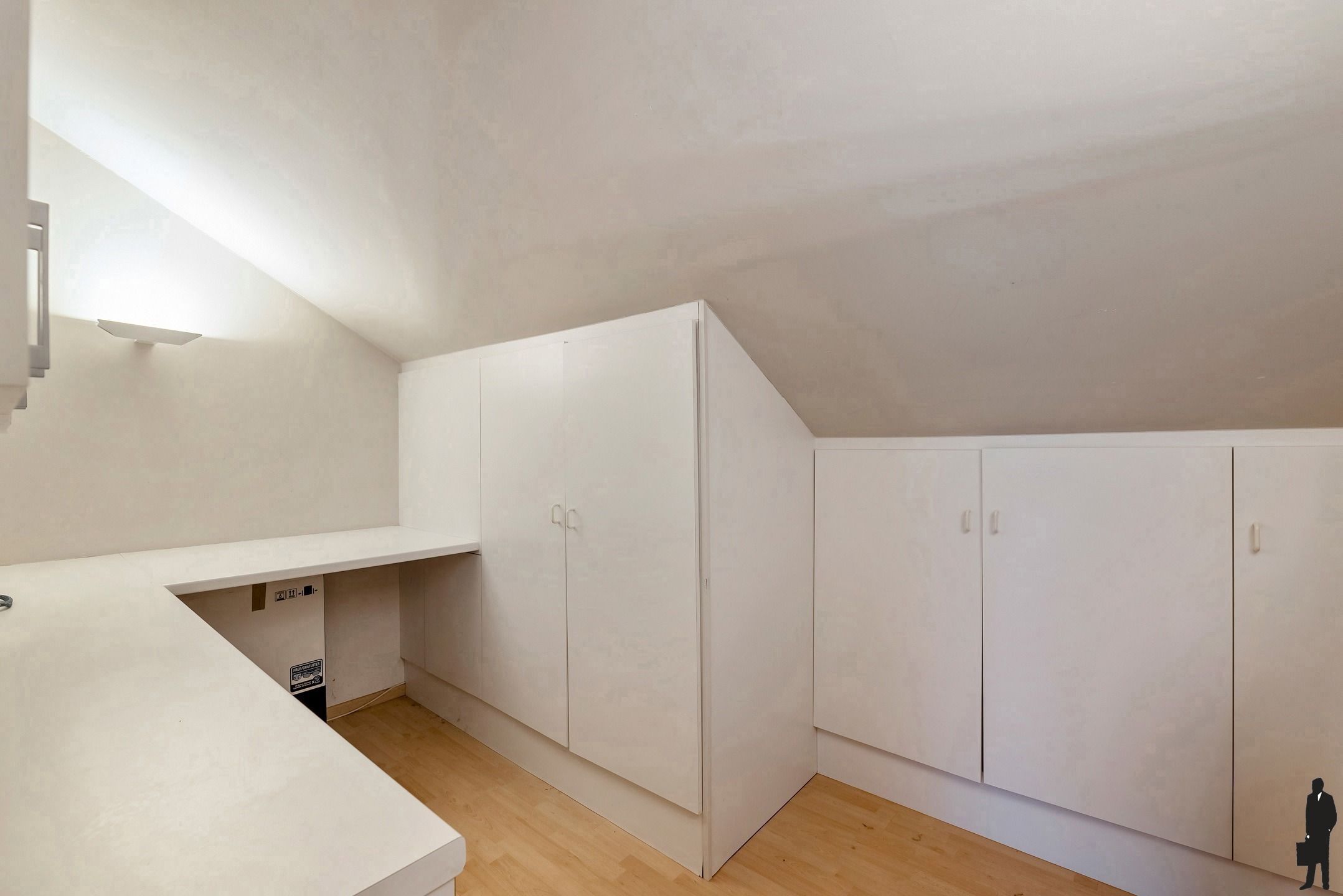 Moderne woning op perceel van ca. 3.500m² foto 22