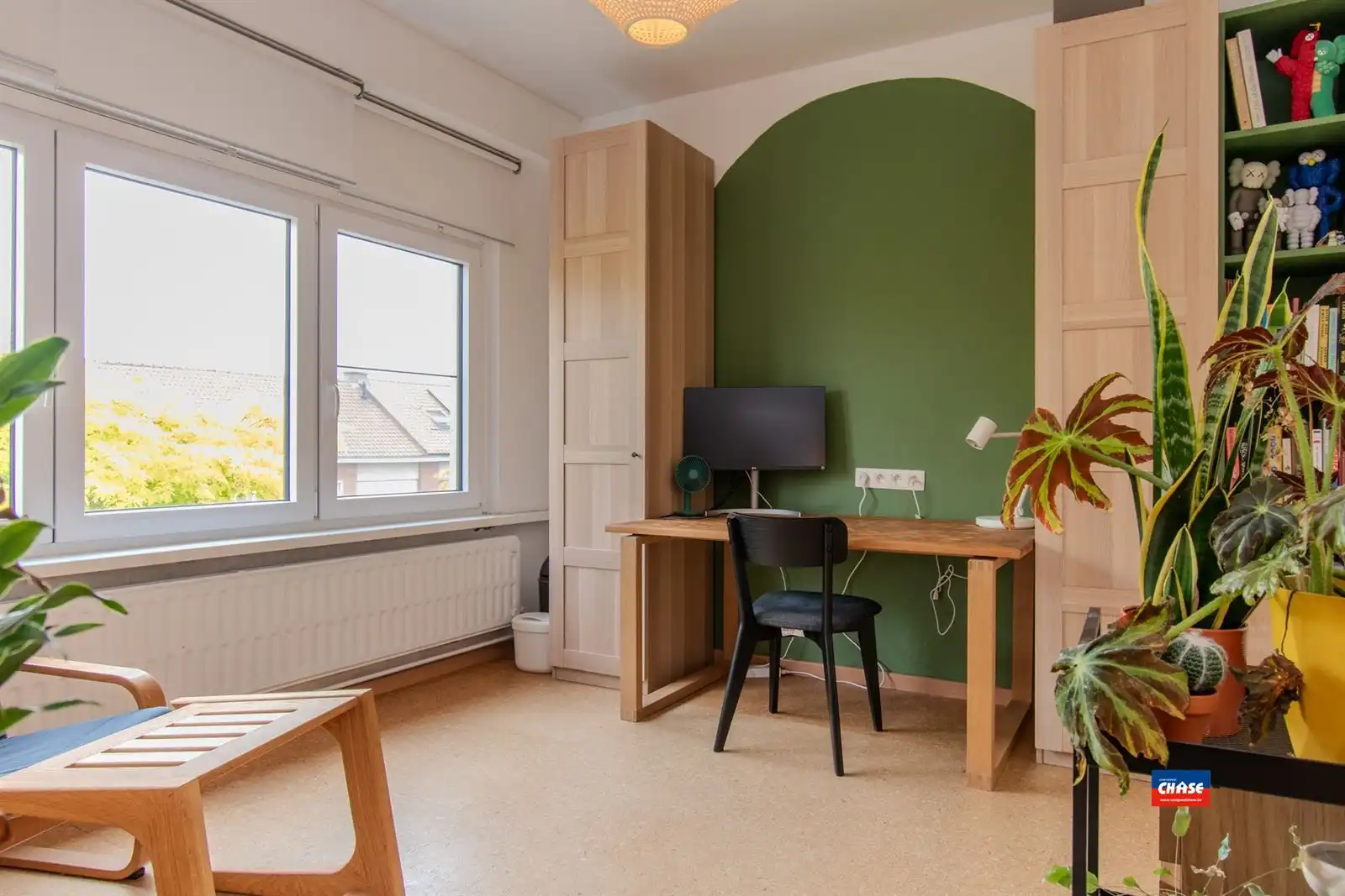 Instapklare Bel-étage met drie slaapkamers en grote tuin foto 19