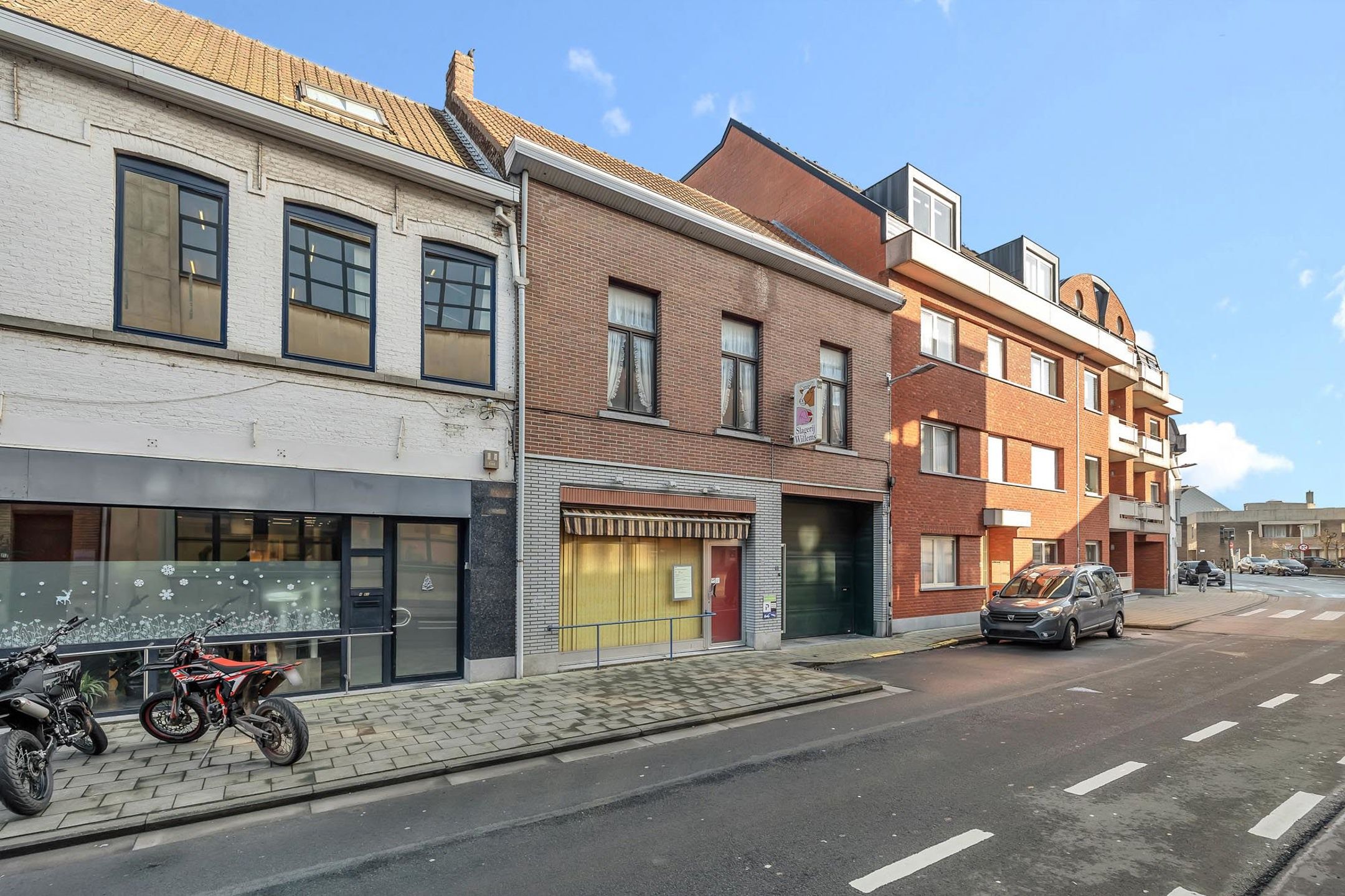 Te renoveren woonst met handelspand/vergund nieuwbouwproject – centrum Deinze foto 2