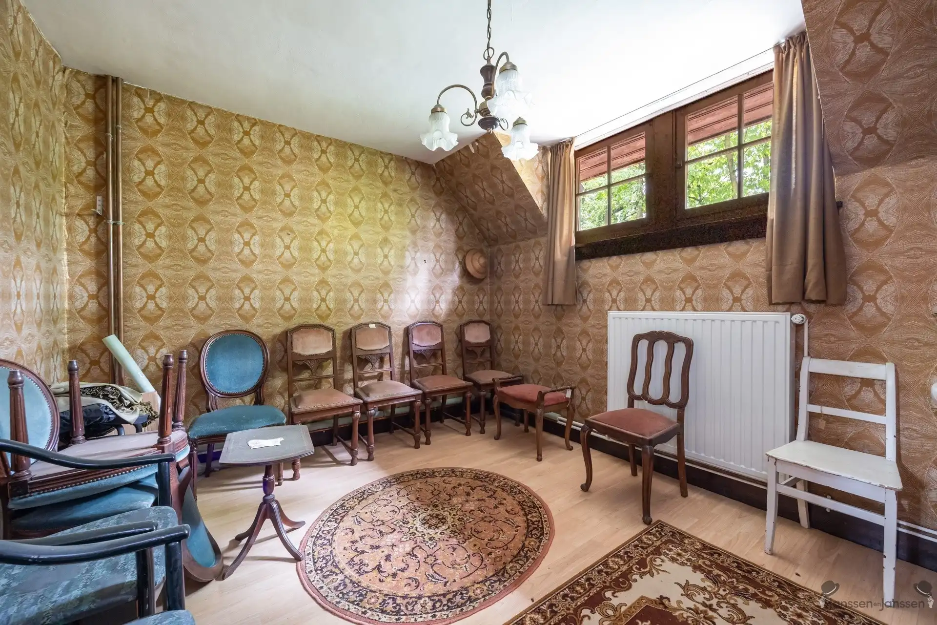 Karaktervolle cottage-villa op een royaal perceel van 8.603 m² in Kapellenbos. foto 13