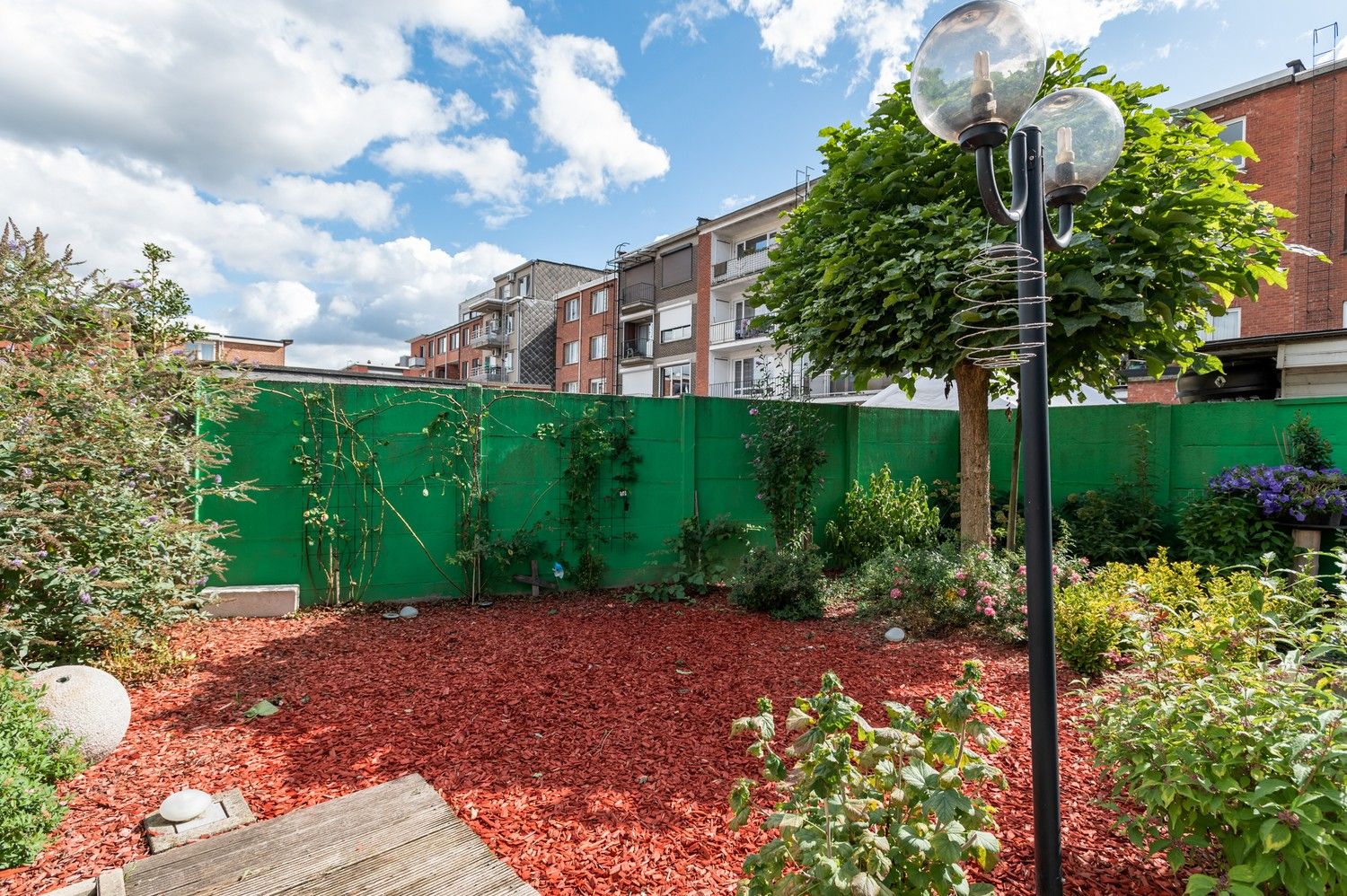 Ruim huis met 3 slaapkamers, tuin en garage te Deurne! foto 20