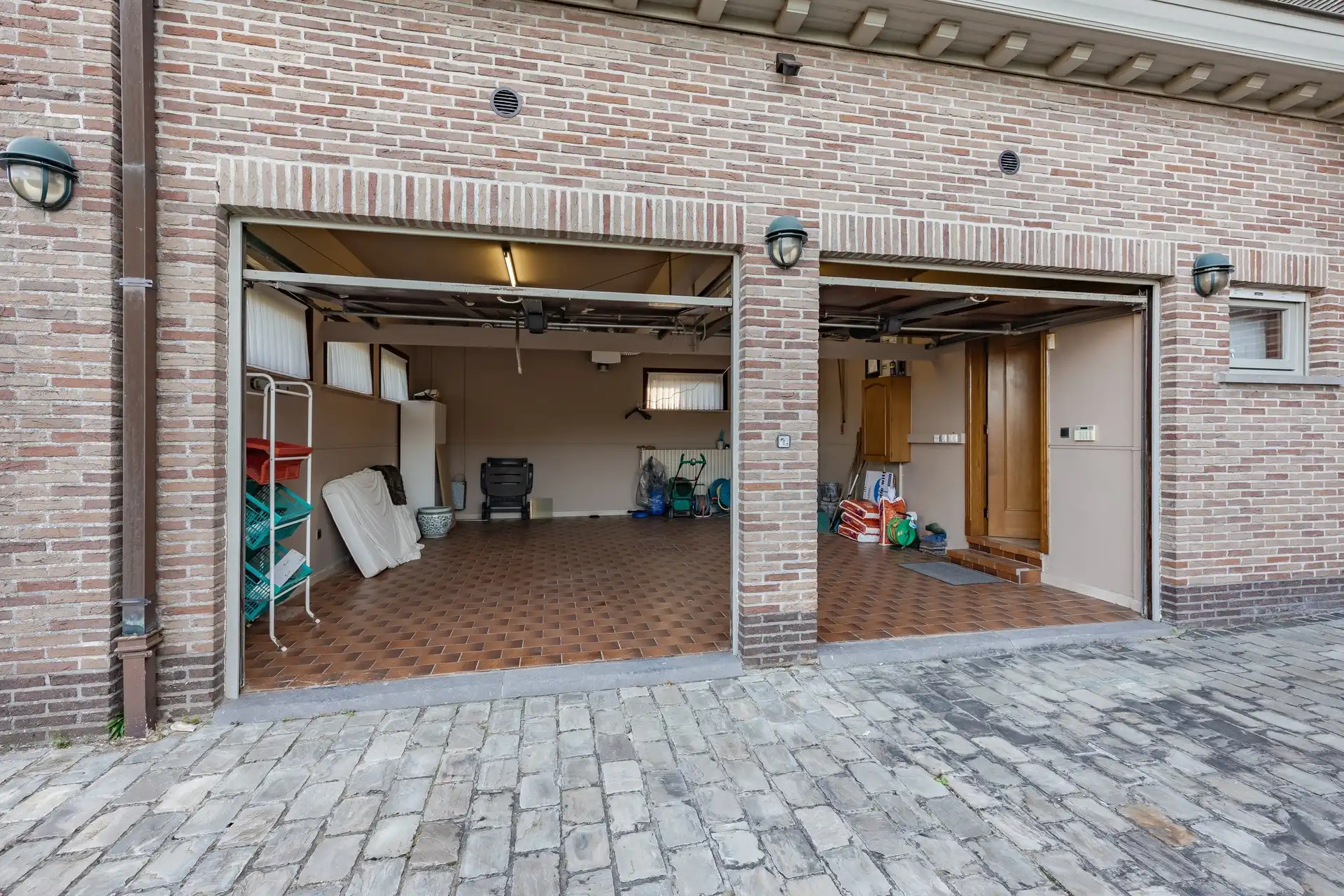 Charmante villa met panoramisch zicht op een toplocatie foto 39