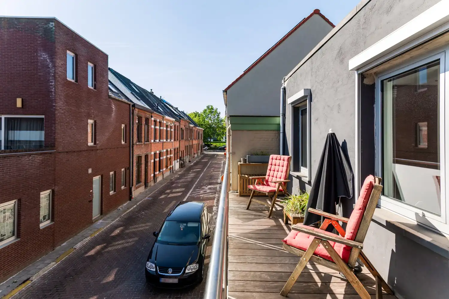 Gerenoveerde woning met 3 slaapkamers en terras te Lier foto 3