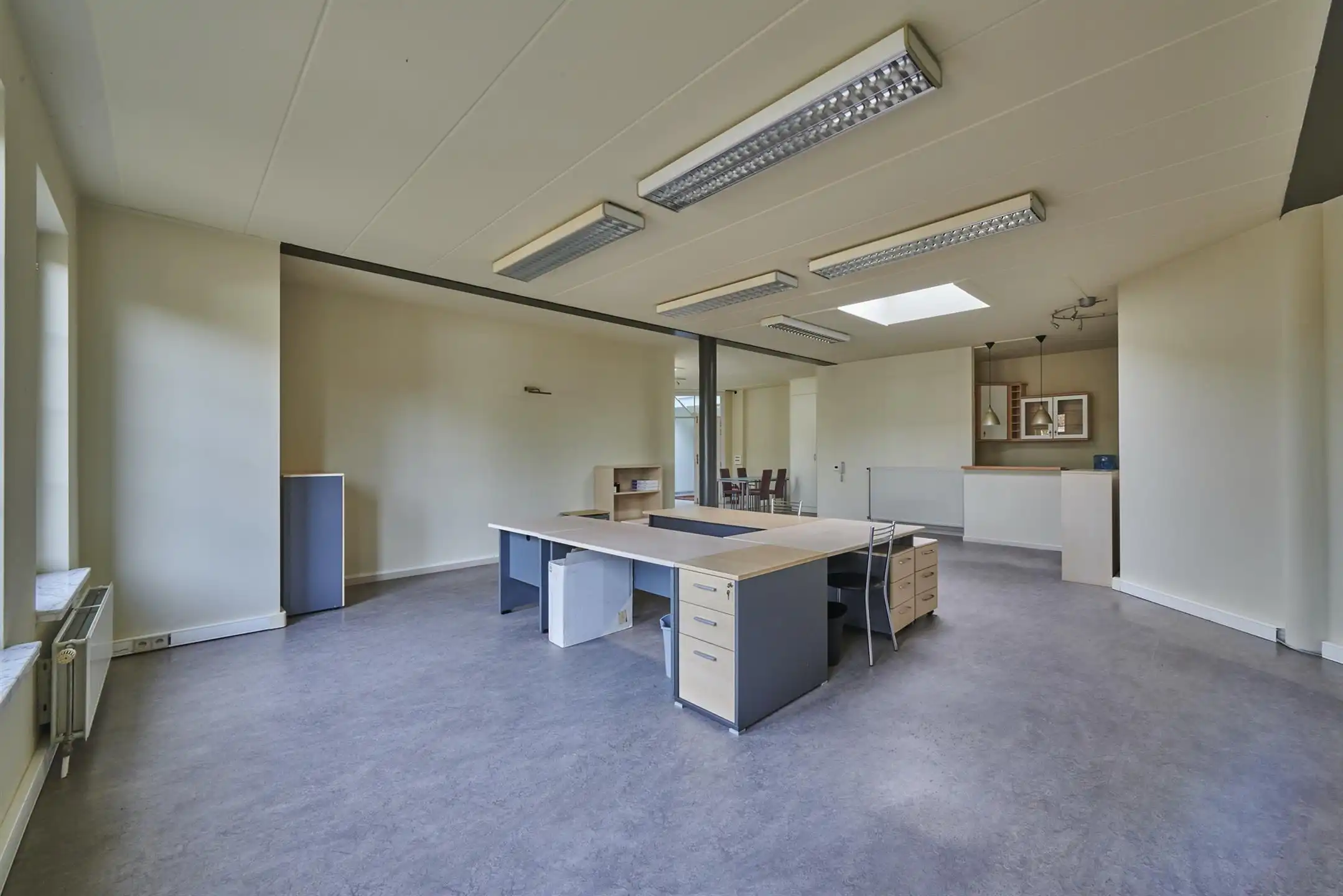 KANTOORRUIMTE VAN 115M² foto 10