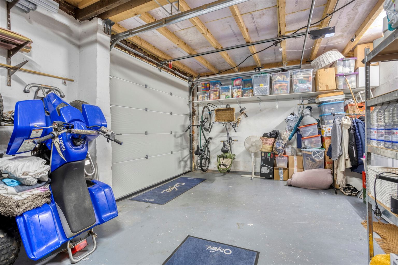 Prachtige, gerenoveerde hoevewoning op 4a9ca, voorzien van 4 slaapkamers, inpandige garage en omheinde tuin op een toplocatie in Kessenich. foto 28