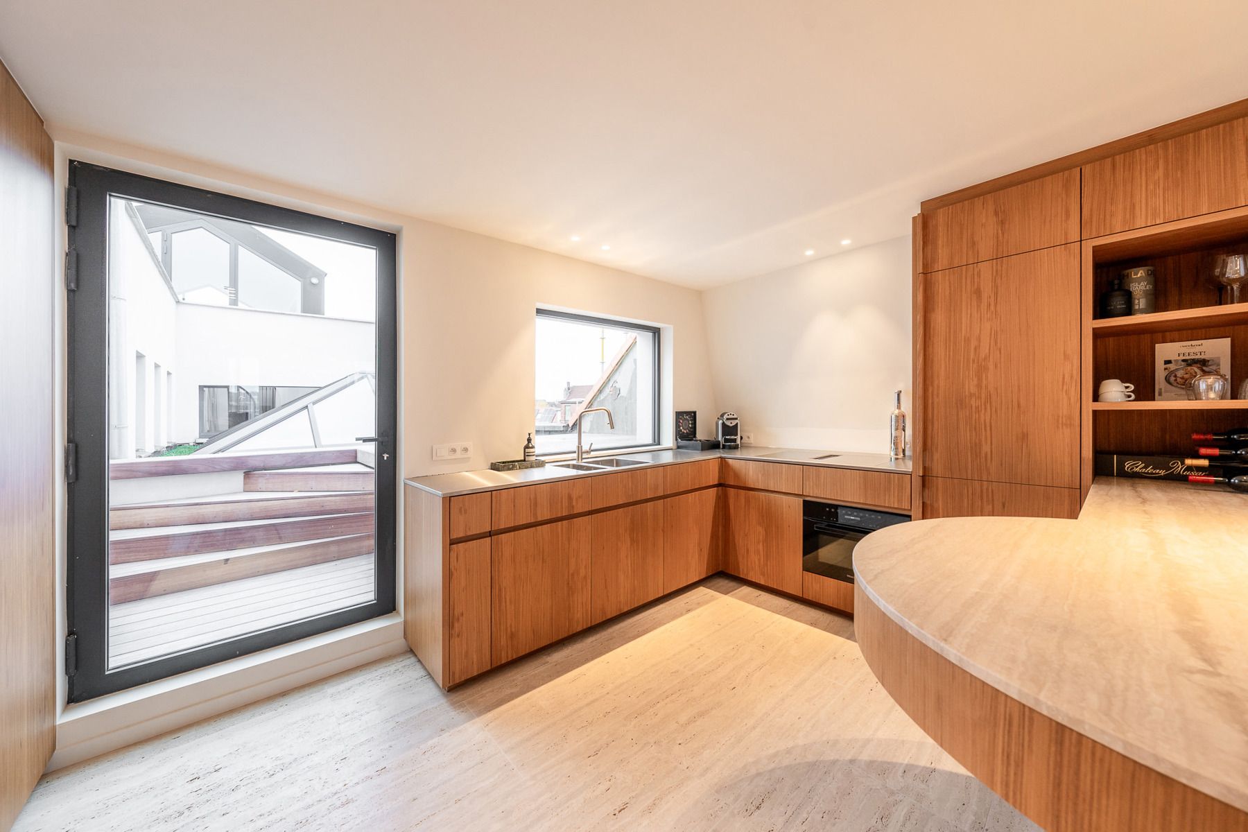 Schitterende penthouse met 3SLPKS en 2BKS aan de Botanic foto 7