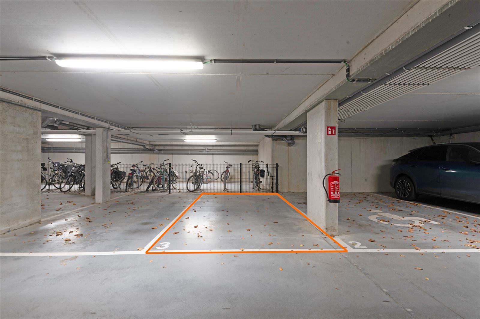 Instapklaar appartement op topligging te Wetteren! foto 9