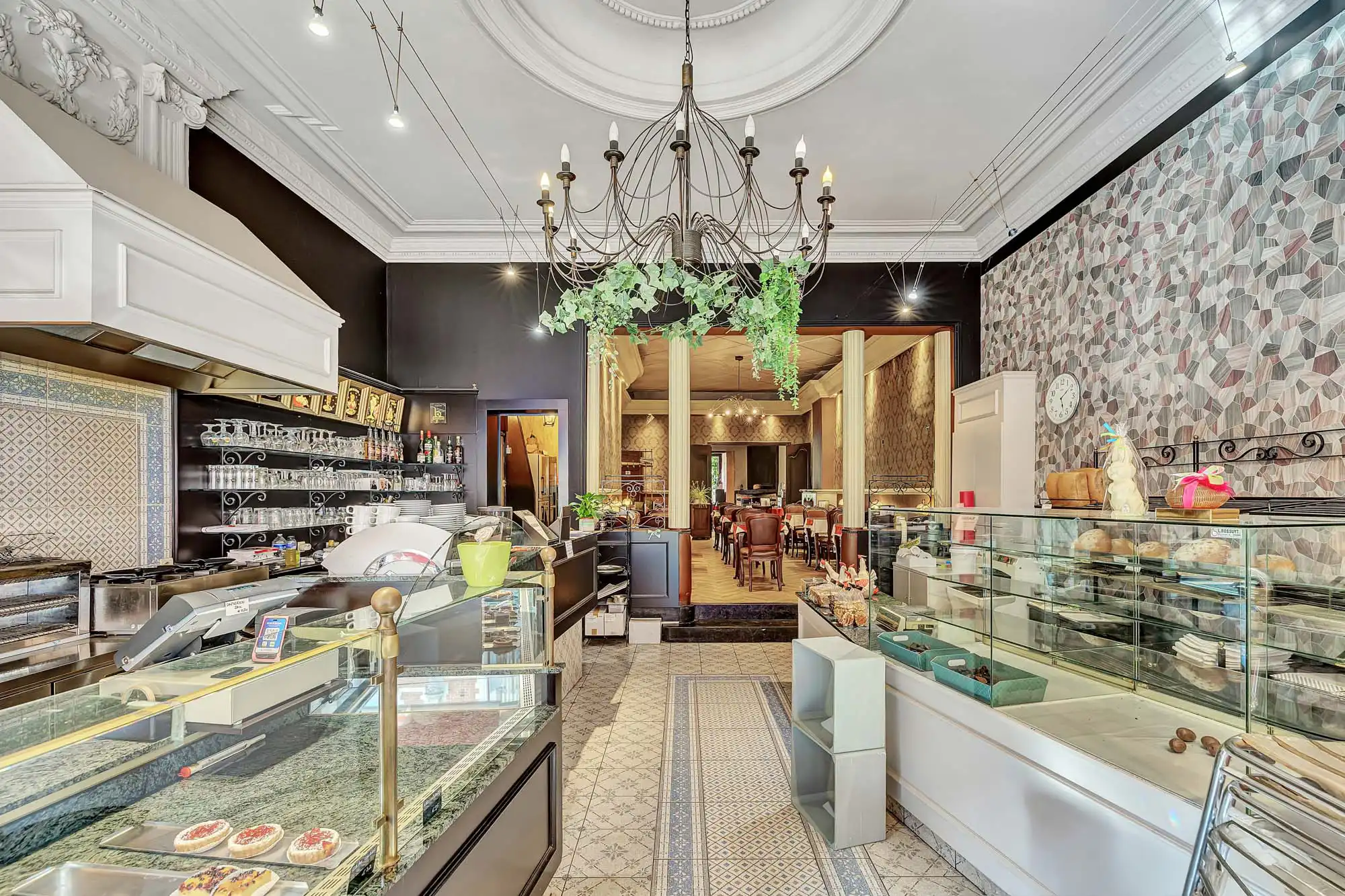 Op strategische uitvalsbasis bevindt zich deze handelswoning foto 4