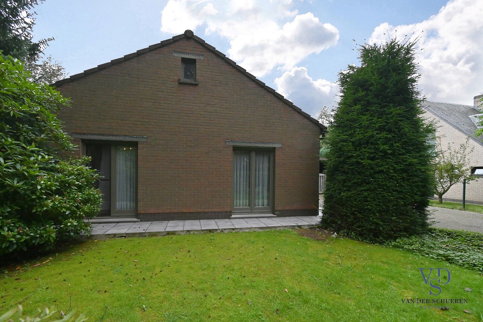 Tijdloze bungalow in de Warande te Gavere. foto 31