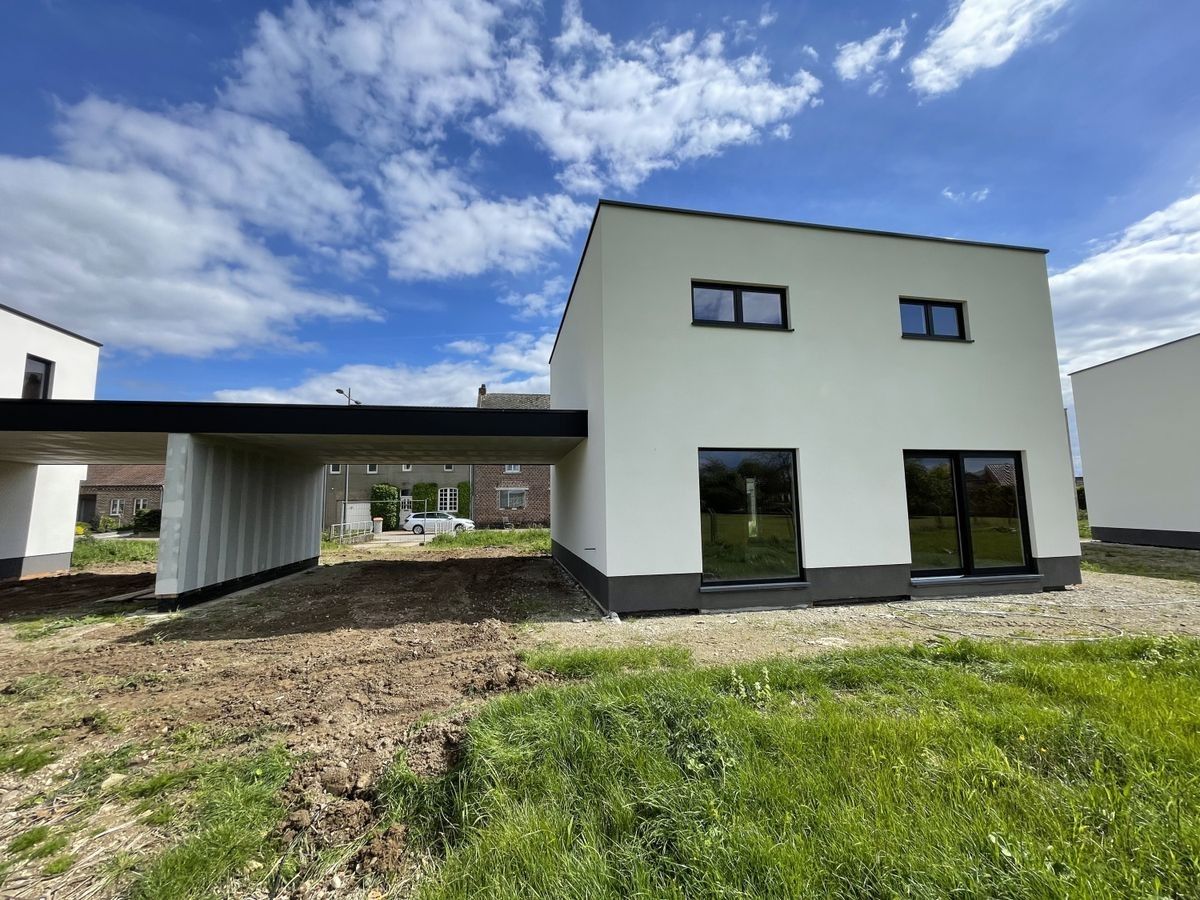 4 Moderne, energiezuinige nieuwbouwwoningen met warmtepomp, zonnepanelen en een dubbele carport, residentieel en landelijk gelegen te Maasmechelen-Boorsem foto 6