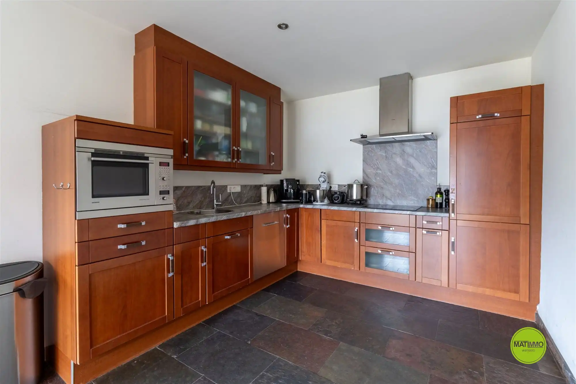 Instapklare vrijstaande woning met praktijkruimte foto 9