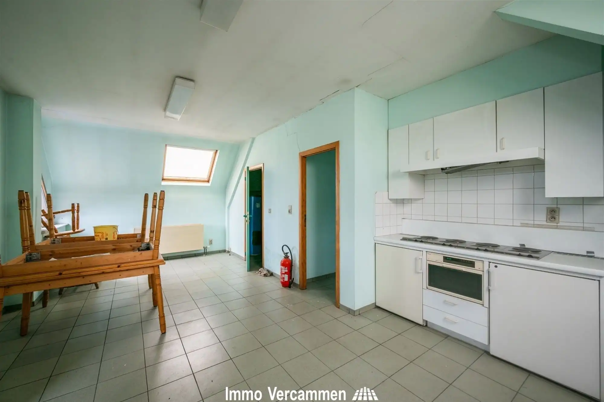 Opbrengsteigendom - voormalig studentenhuis en loods - te Sint-Katelijne-Waver foto 4