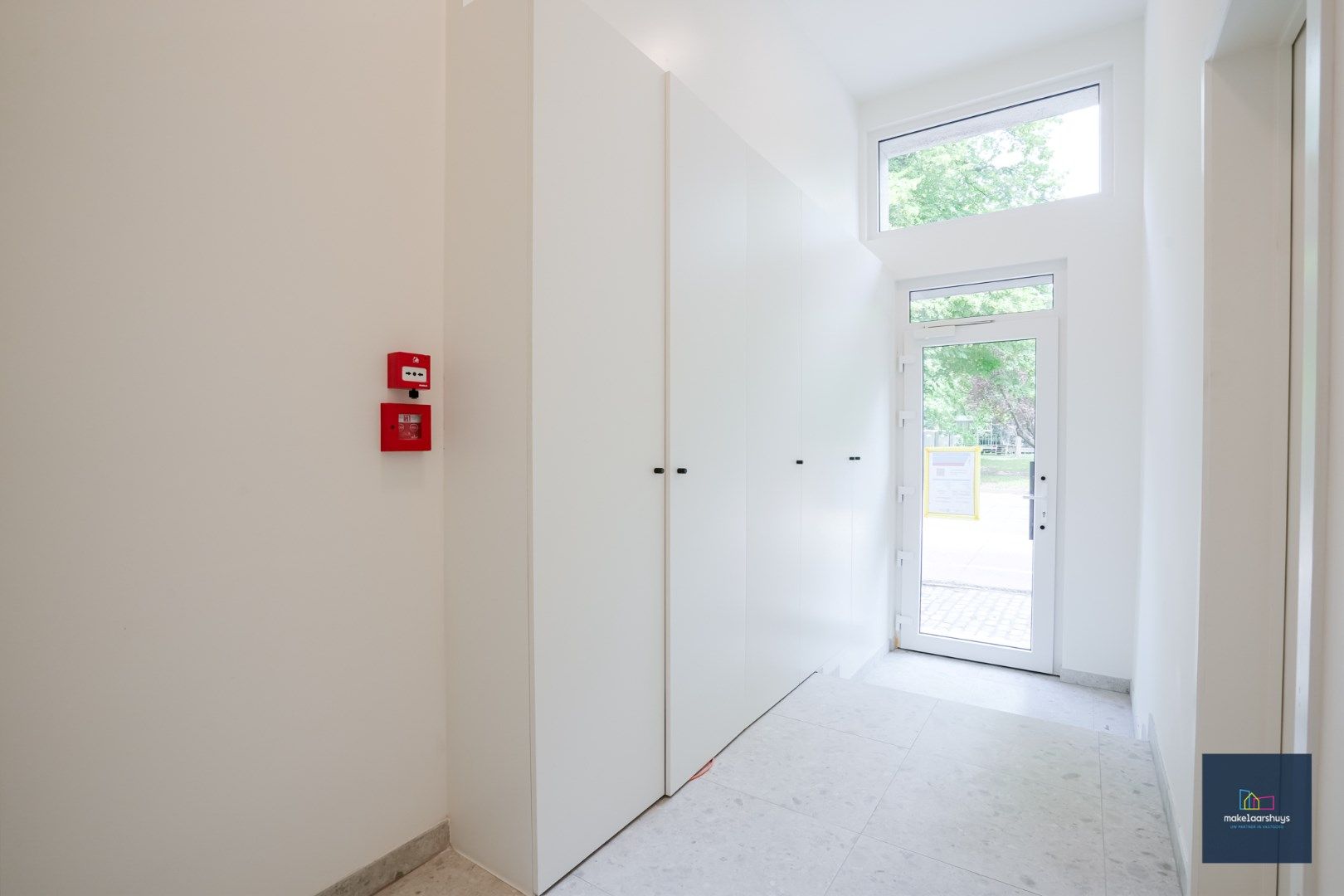 Nieuw 2 slaapkamerappartement  met praktijkmogelijkheden  foto 4