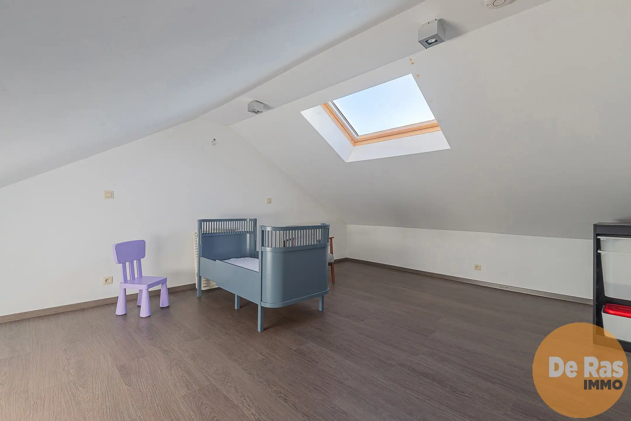 ZOTTEGEM - Gesloten bebouwing met tuin en energietechnieken foto 18