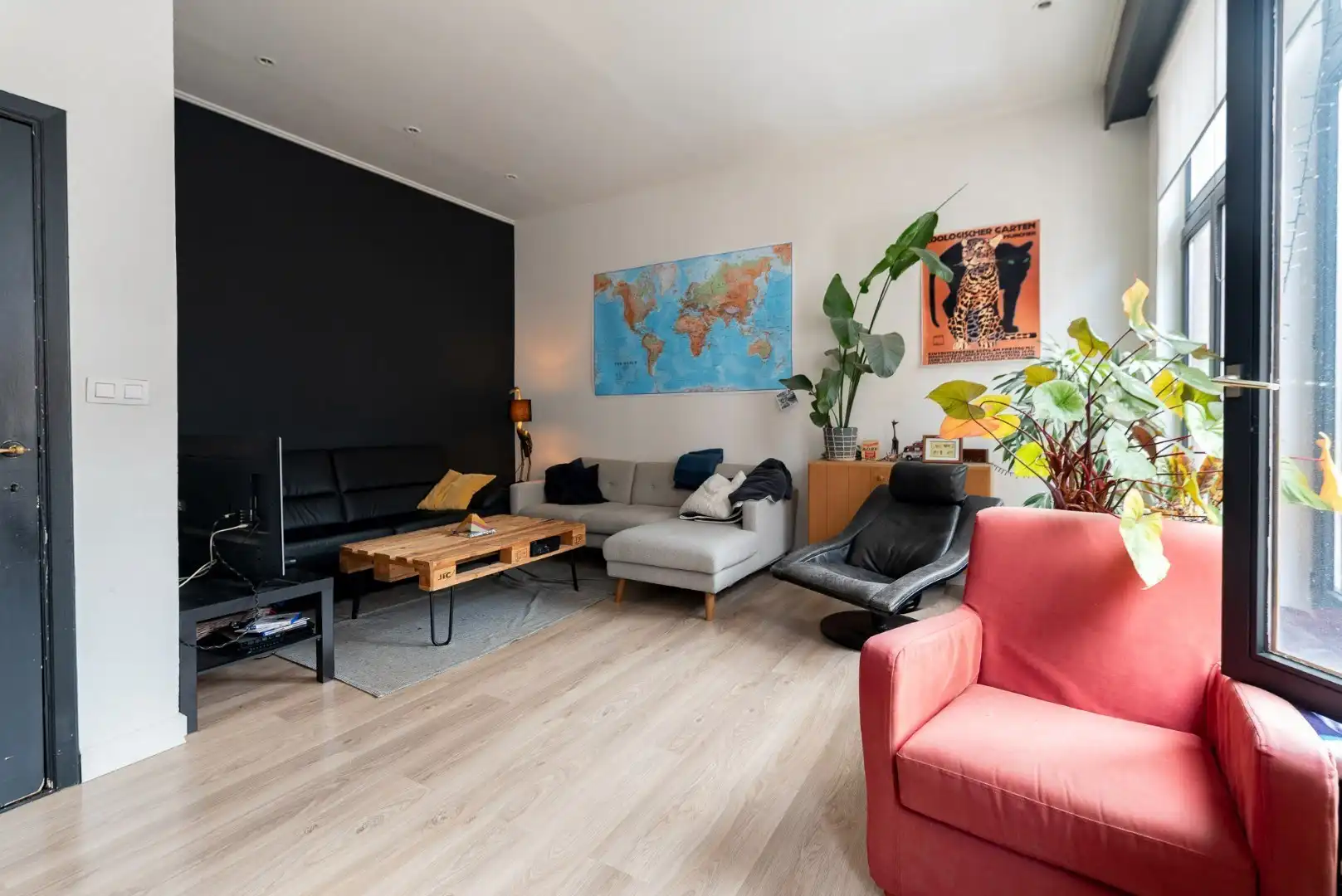 Ruime triplex vlak aan het nieuw Zuidpark!  foto 3