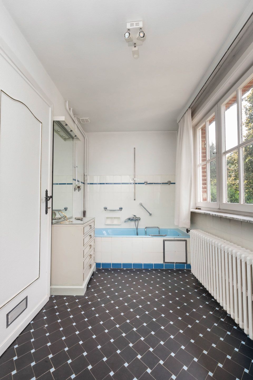Villa met 4 slaapkamers in Ukkel foto 25