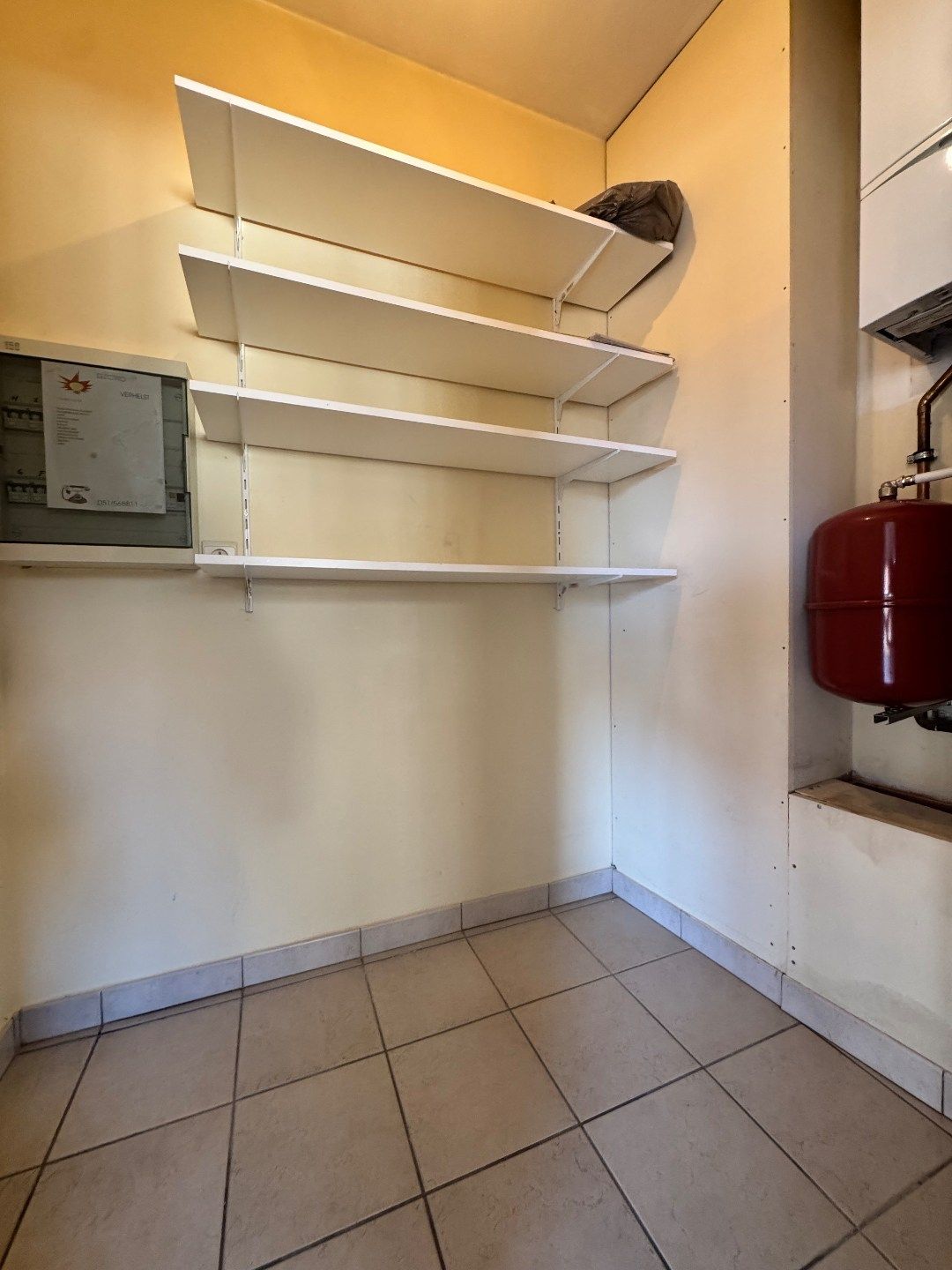 Appartement met 2 slaapkamers en 2 terrassen te Koekelare  foto 14