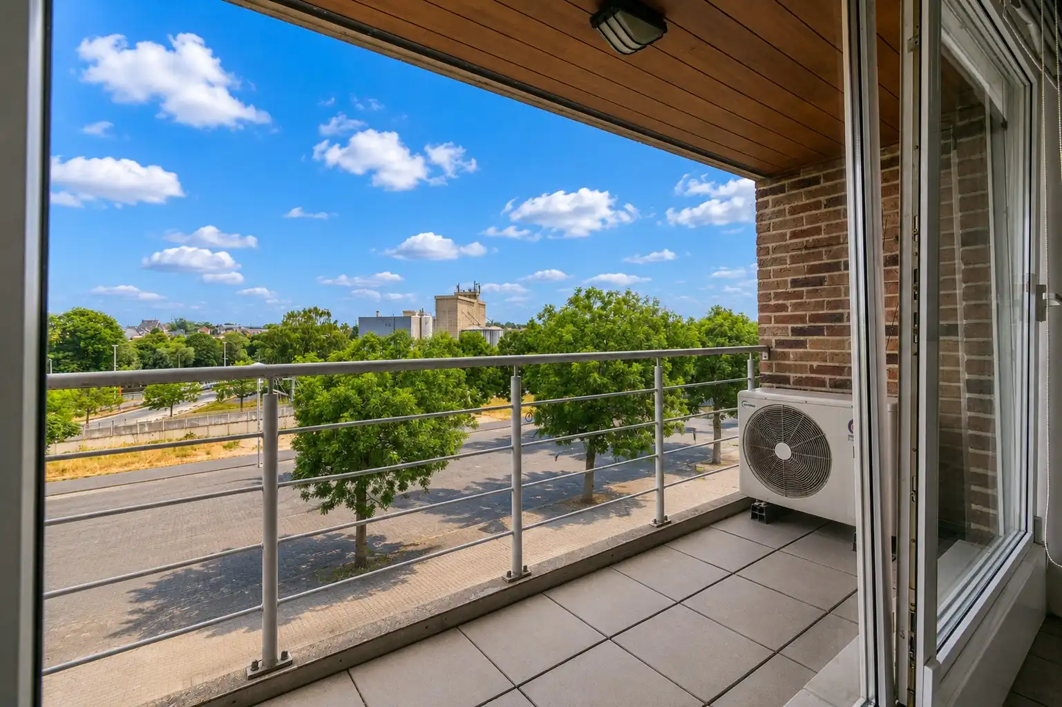 RUIM APPARTEMENT (EPC: B)  MET 2 SLP, TERRASSEN & GARAGEBOX! foto 4