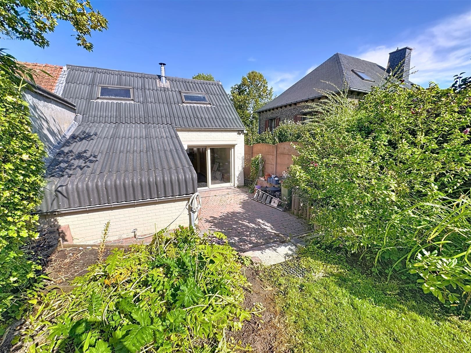 Te renoveren woning met prachtige tuin in rustige, doodlopende straat foto 15