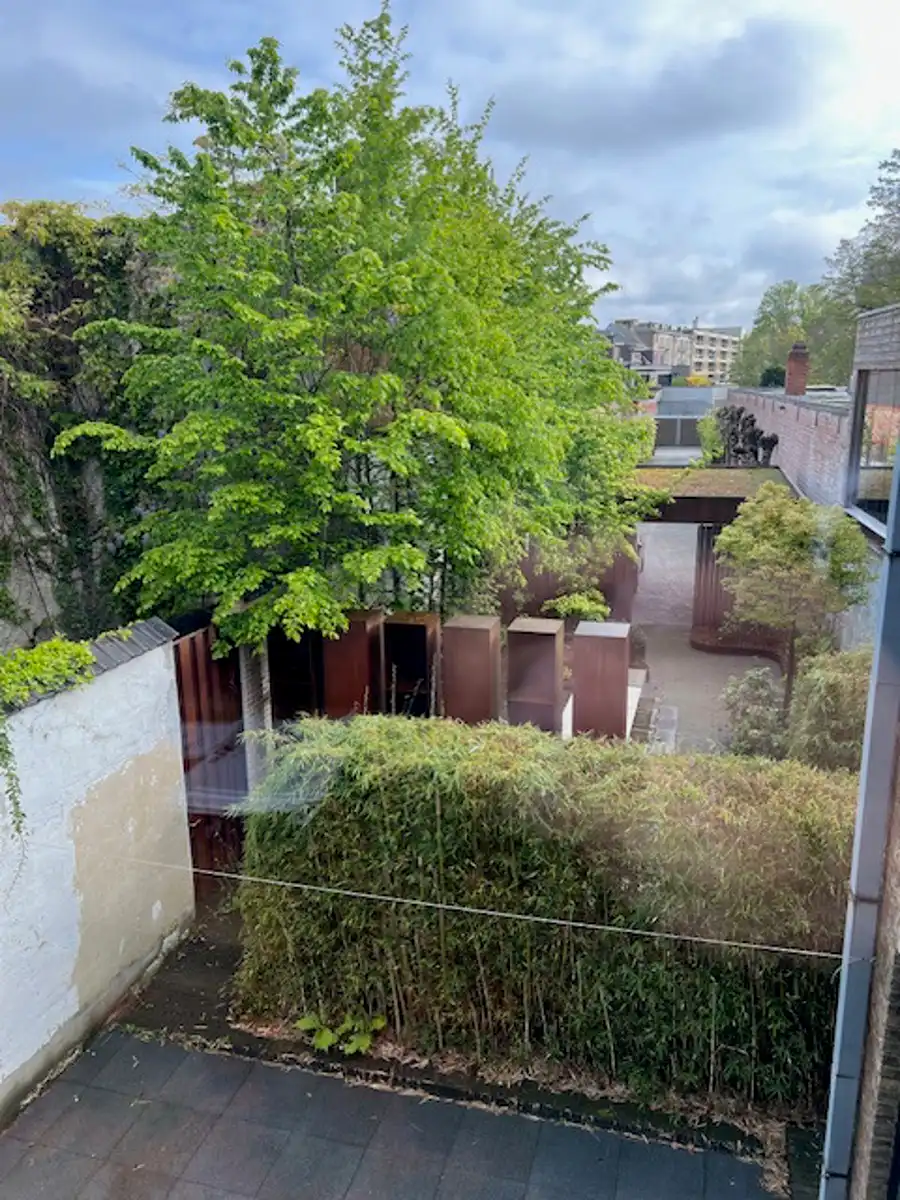 Multifunctioneel gebouw in het centrum van Lokeren foto 11