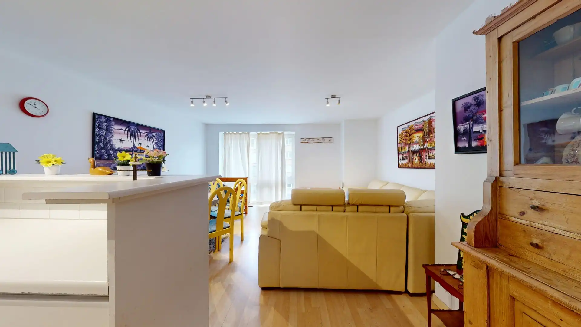 Appartement te koop foto 8