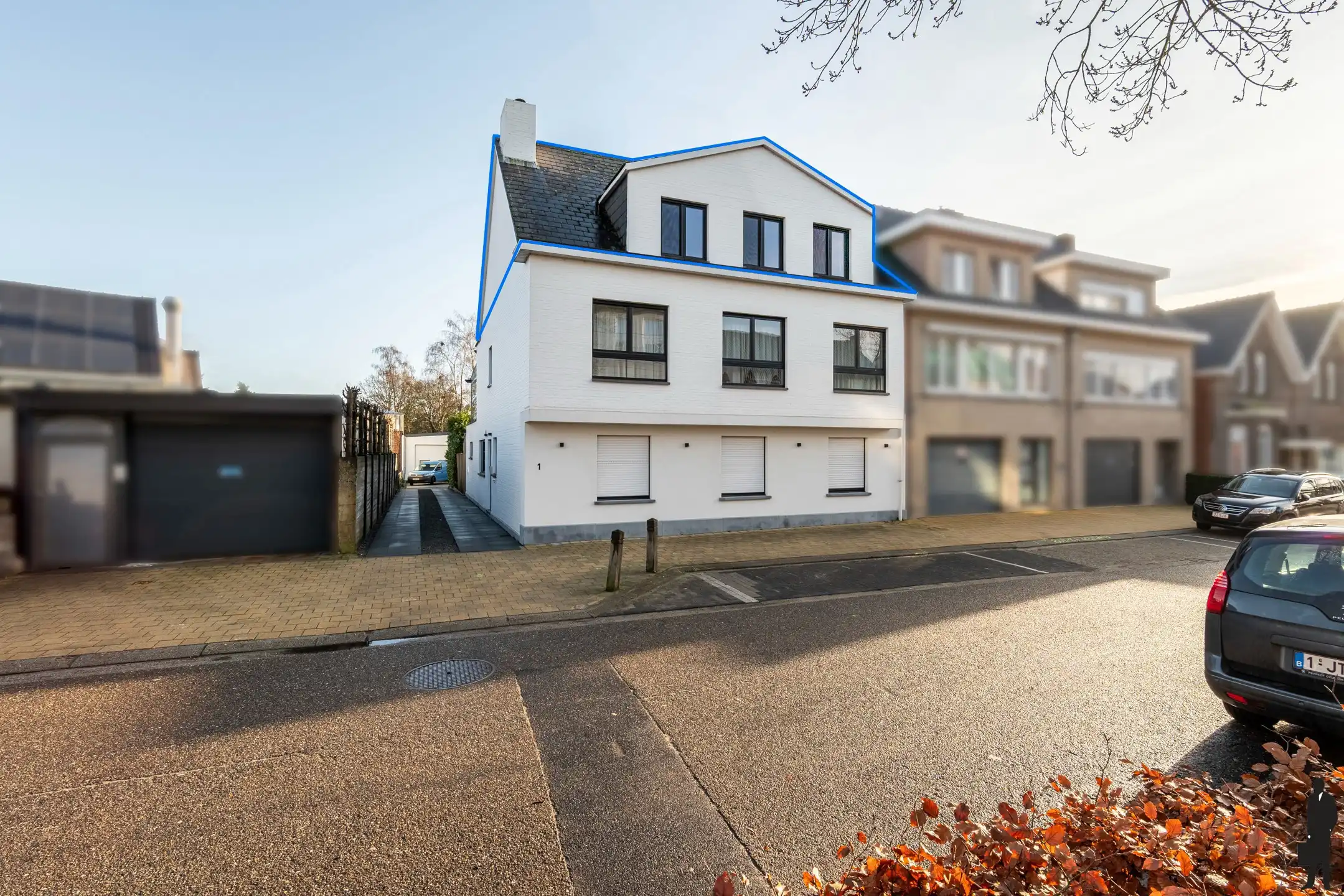 Gerenoveerd 2-slaapkamerappartement met terras in Schilde foto 2