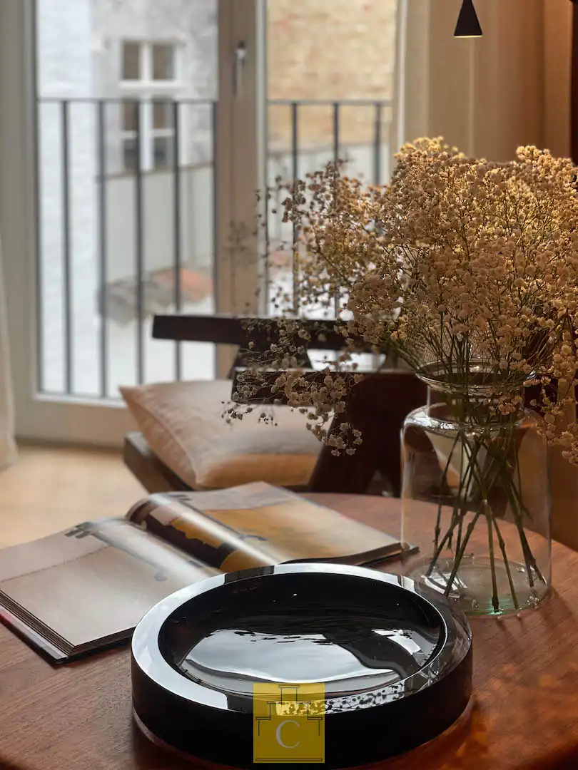 pas gerenoveerd diephuis op iconisch stadsplein, een meesterwerk van historiek en hedendaagse luxe foto 5