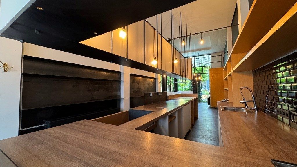 Commercieel horecapand te huur in bruisende buurt in Gent foto 3