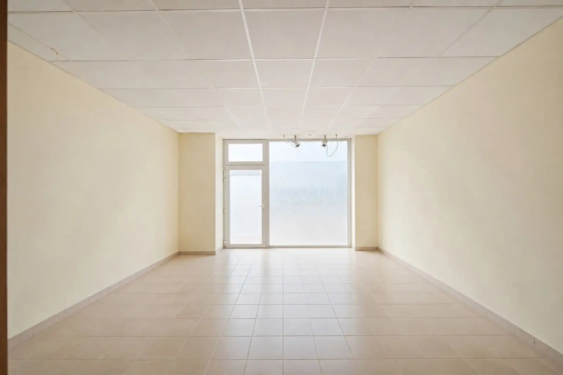 Ruime instapklare woning! foto 17