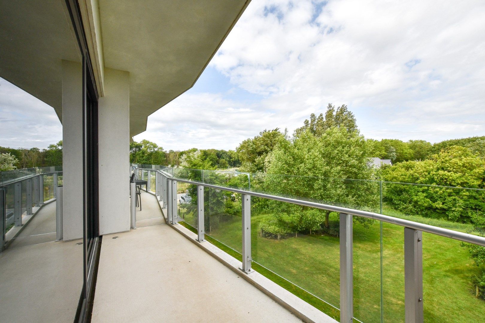 Moderne assistentiewoning met ondergrondse berging en parkeerplaats in De Haan, vlakbij strand, duinen en zee foto 22