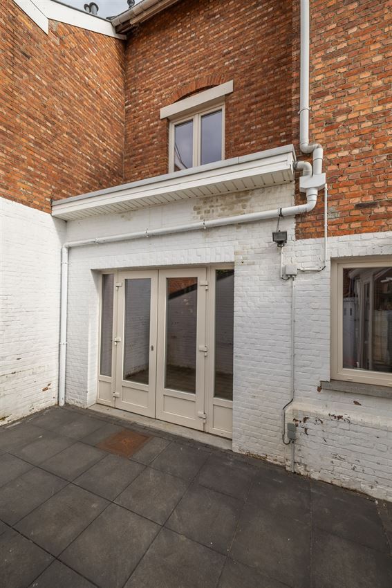 Stadswoning met 3slk en tuintje op topligging foto 36