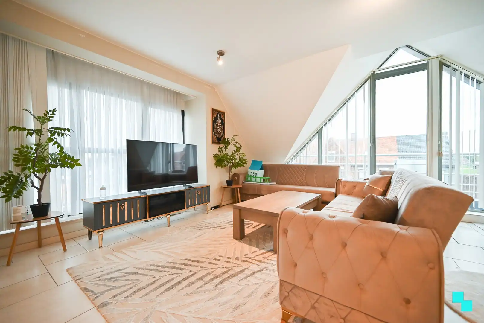 Duplex dakappartement nabij het centrum van Ingelmunster foto 3