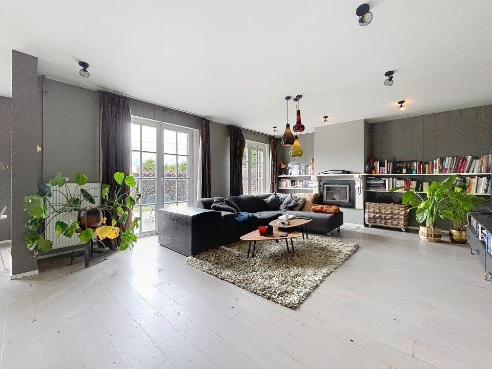 Ruime, alleenstaande woning met grote tuin te Staden foto 3