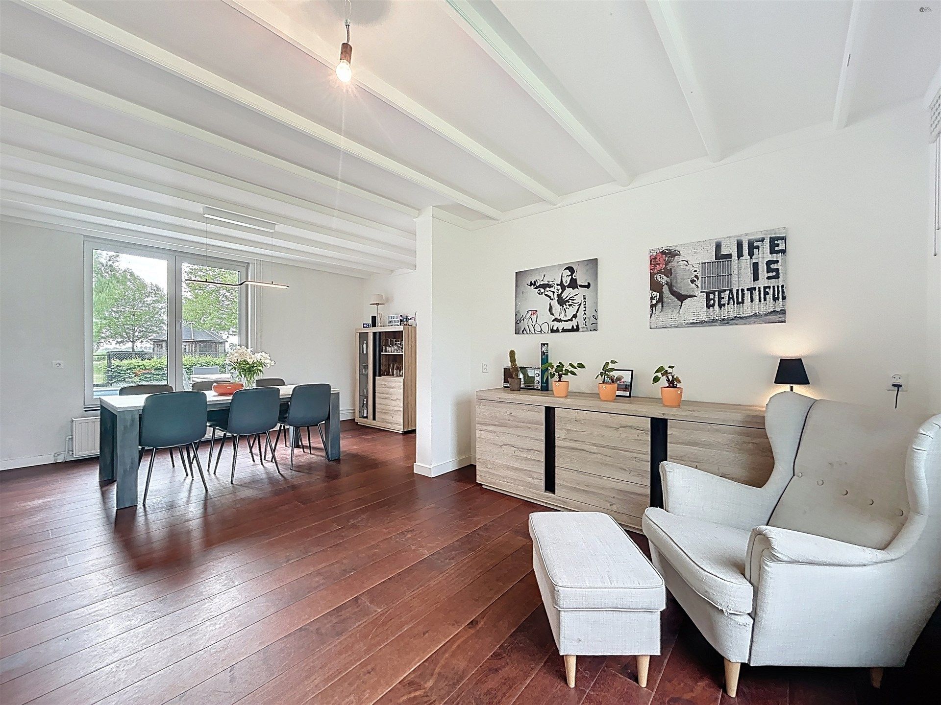 Villa met 5 slaapkamers en garage op toplocatie foto 8