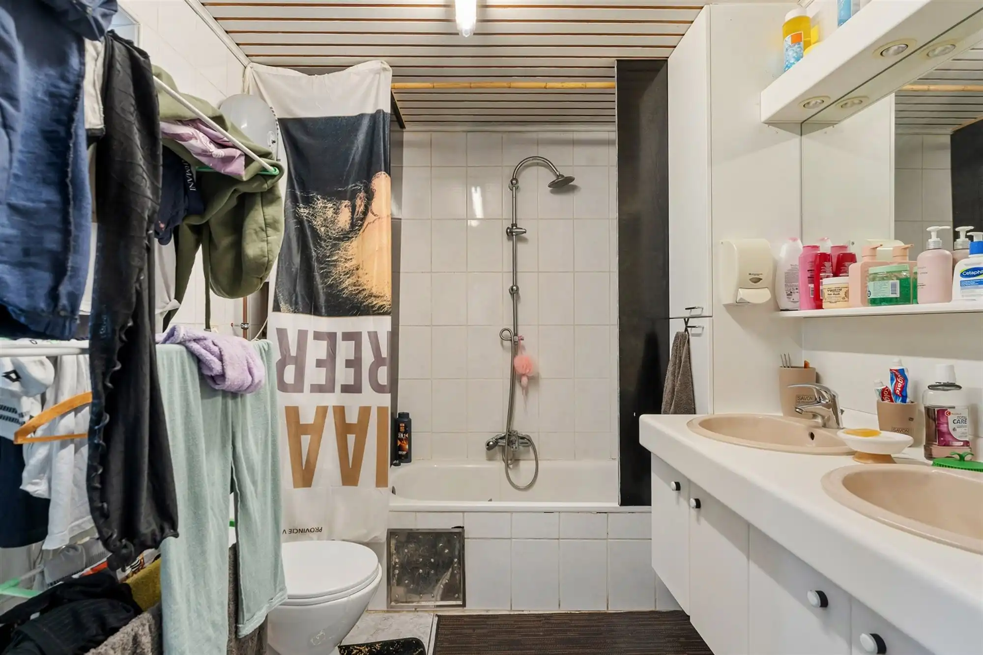 TE RENOVEREN WONING MET BOVENLIGGEND APPARTEMENT GELEGEN TE HEPPEN foto 8