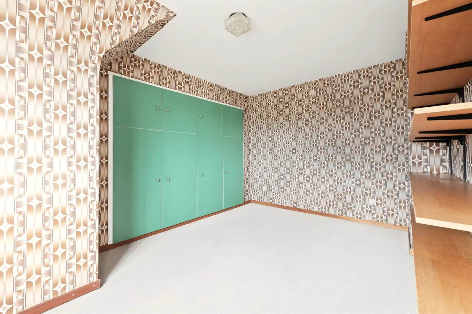 Karaktervolle villa met veel ruimte, licht en groen rondom. foto 17