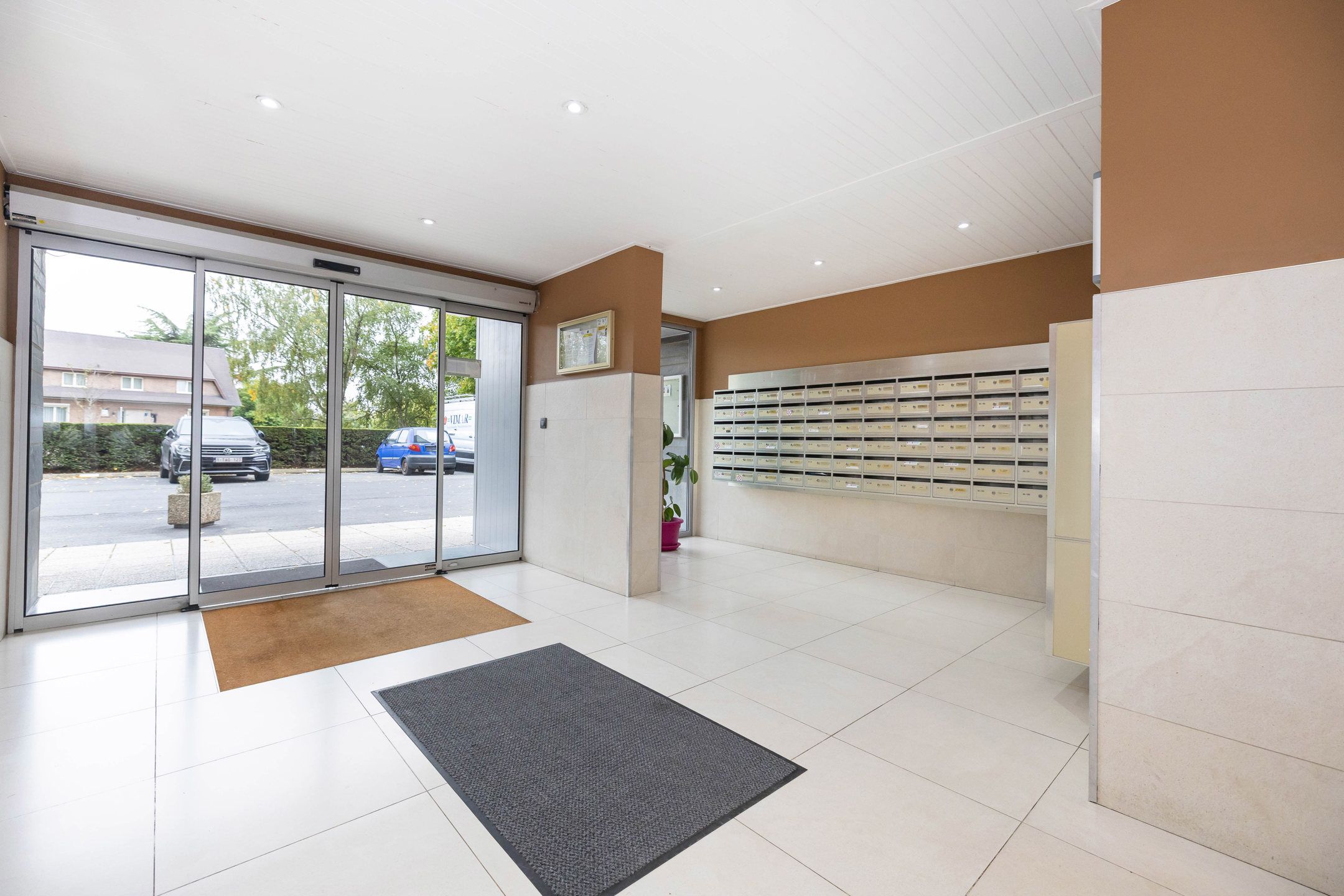 Mooi appartement 1 slaapkamer ± 70 m² + 2 garages optioneel foto 14