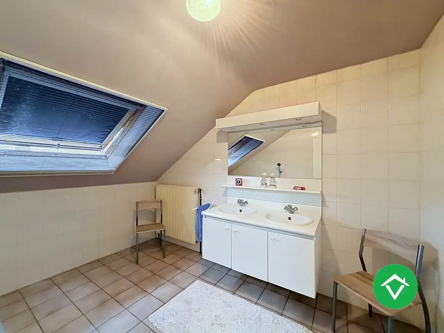 Duplex appartement met 2 slaapkamers groot terras en garage te Handzame foto 14