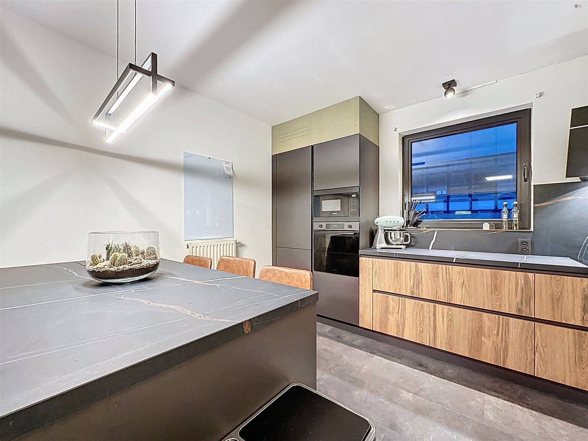 Ruim, energiezuinig 4 slp appartement in hartje Kontich foto 3