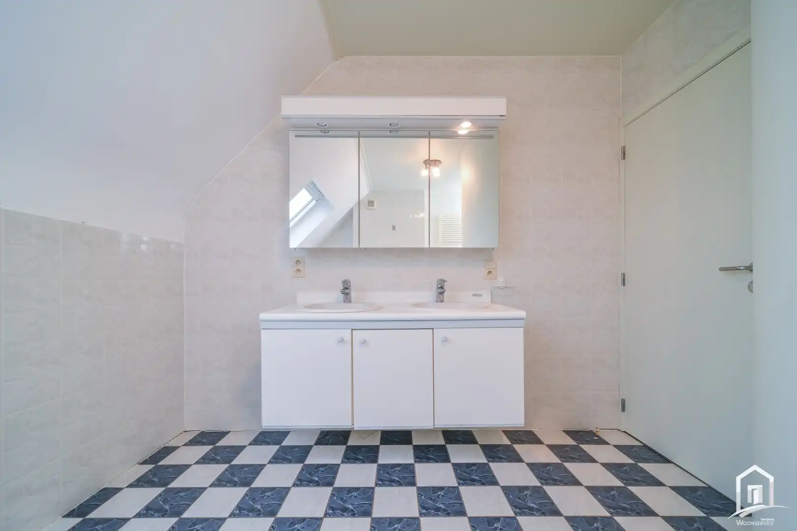 Gezellig en ruim duplex-appartement in centrum Aalst foto 20