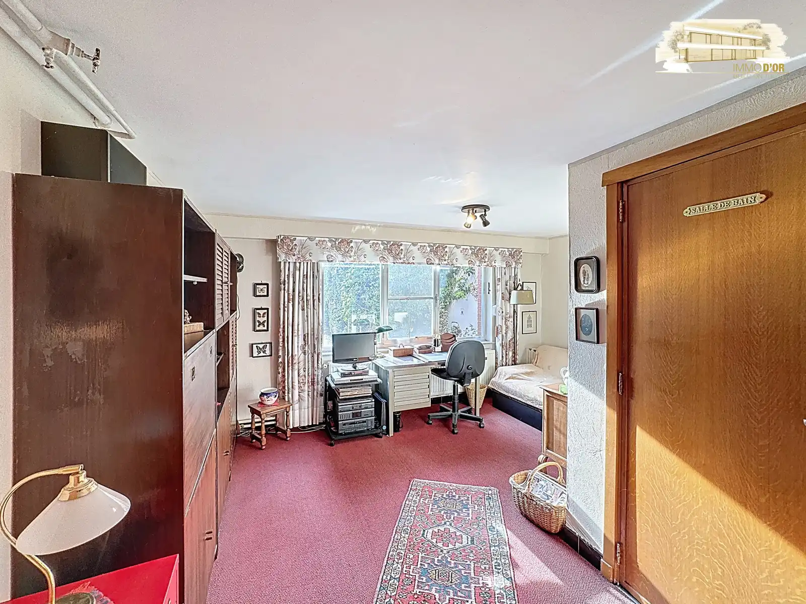 Bel-étage met ZW-tuin met ruime garage + oprit voor 2 auto's foto 17