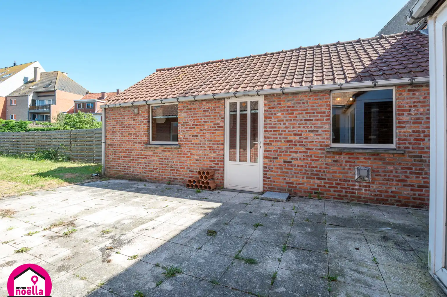 Te koop: te renoveren rijwoning op toplocatie foto 35