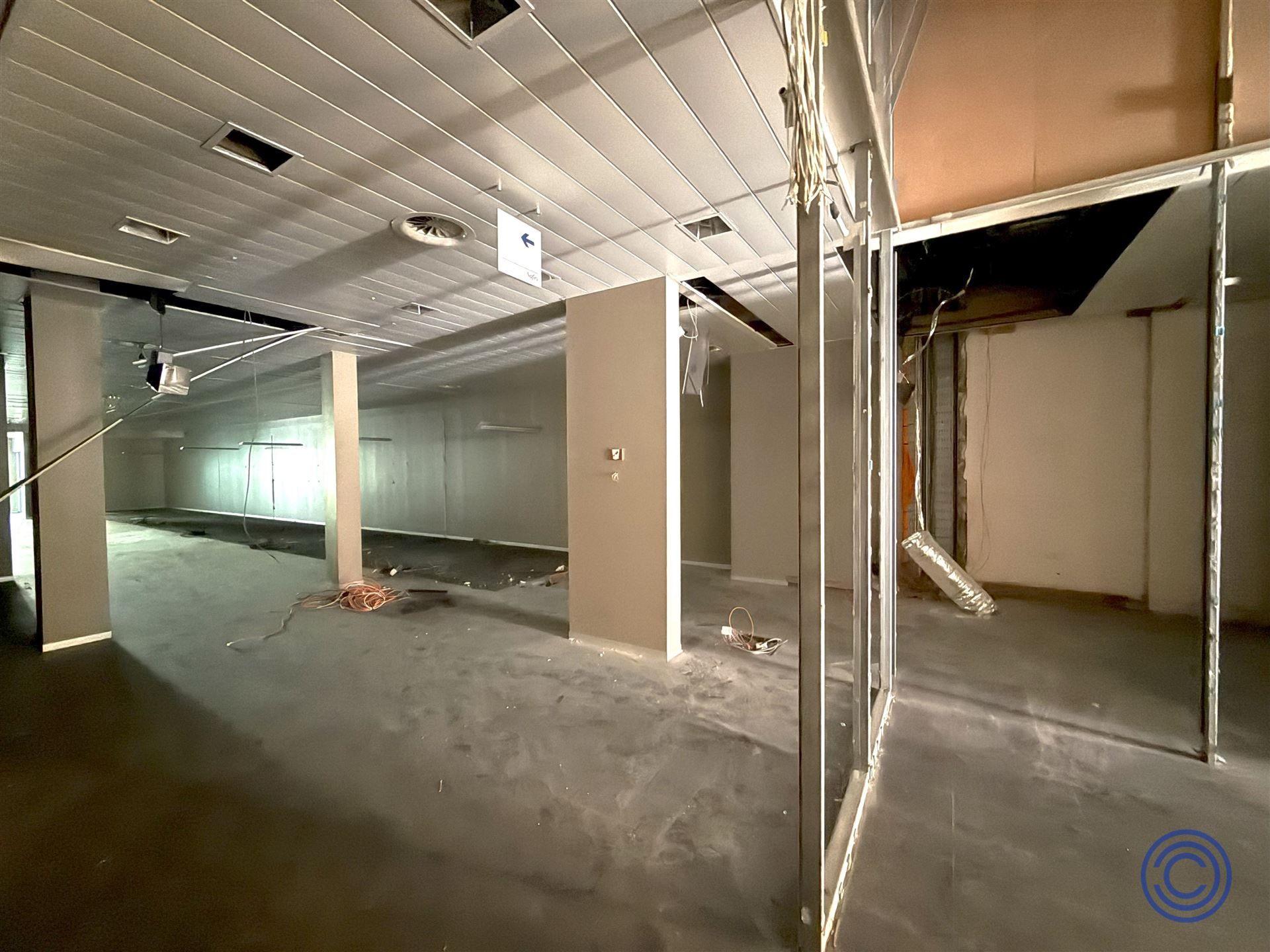 Handelspand ca. 358m² met buitenruimte!  foto 13