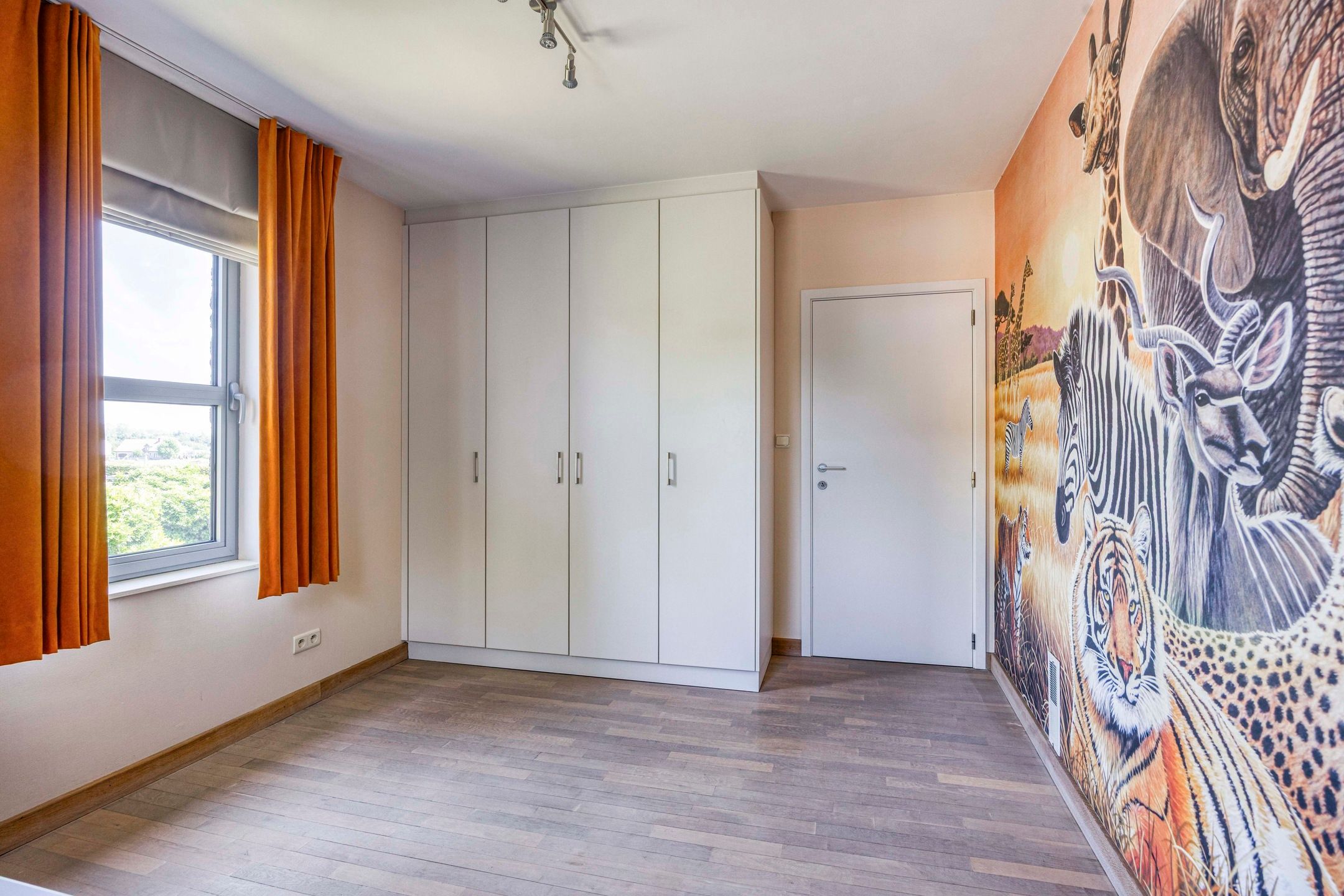 Prachtige villa op ruim perceel met mooi vergezicht foto 22