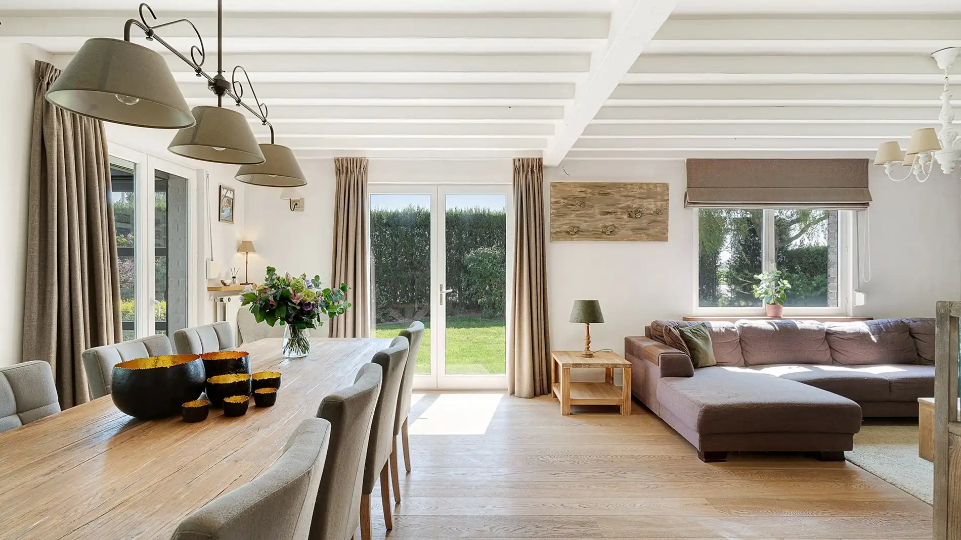 Vijf slaapkamers, groot volume in een alleenstaande villa te Knokke foto 6