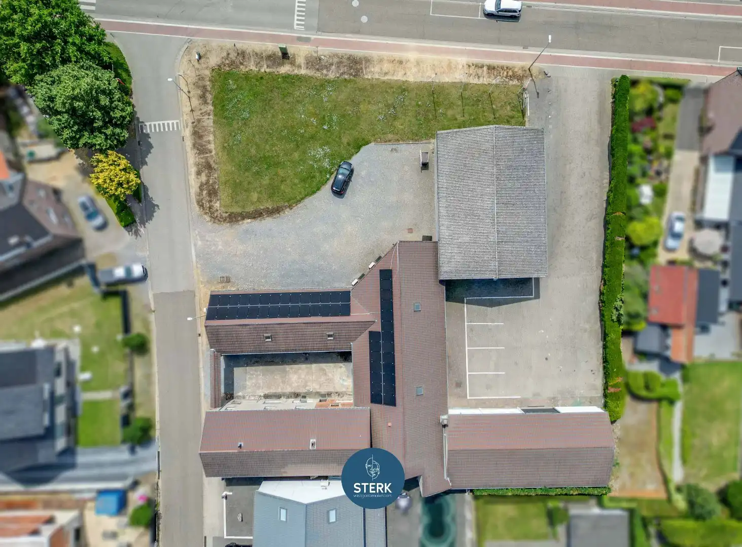 MULTIFUNCTIONEEL BEDRIJFSGEBOUW OP EEN ZICHTLOCATIE NABIJ MAASTRICHT !  foto 4