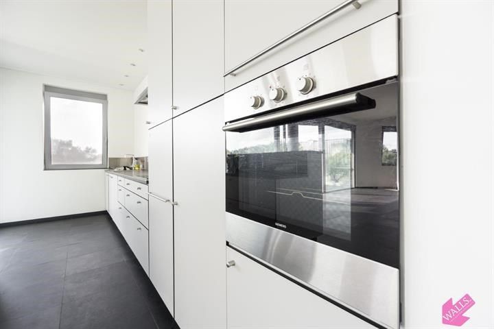 Luxueus en ruim nieuwbouw appartement foto 8