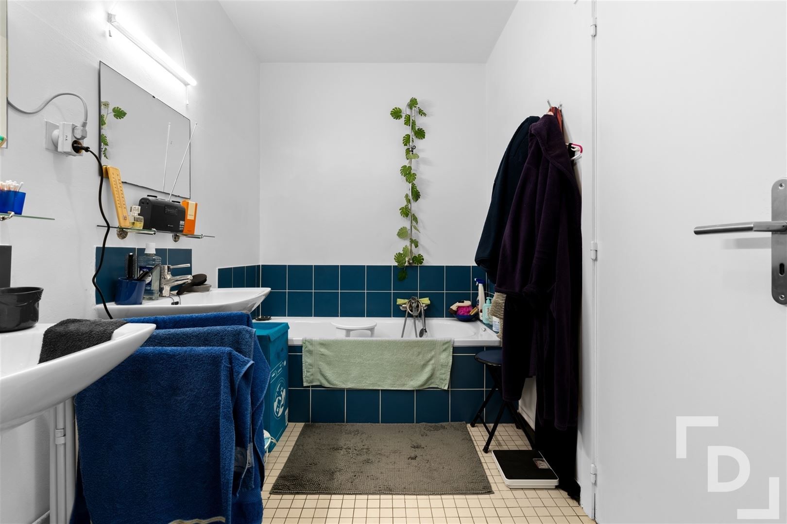 Dakappartement te koop met prachtig zicht over Heuvelland foto 9