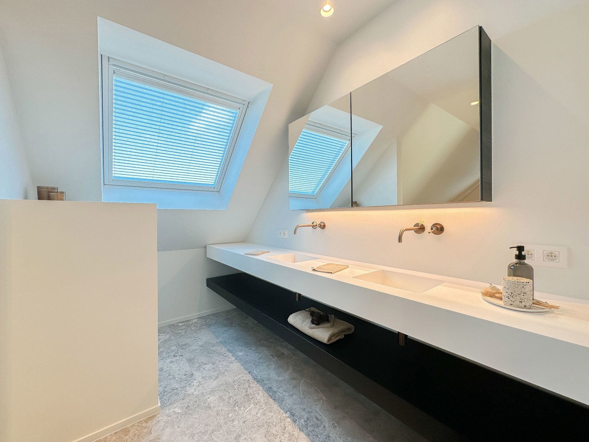 LUXUEUS nieuwbouw HOEKAPPARTEMENT in DUPLEX-vorm... foto 15